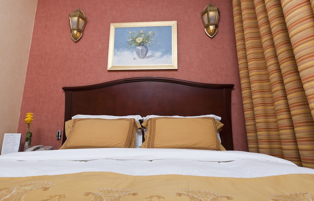Standard Double Room photo 3