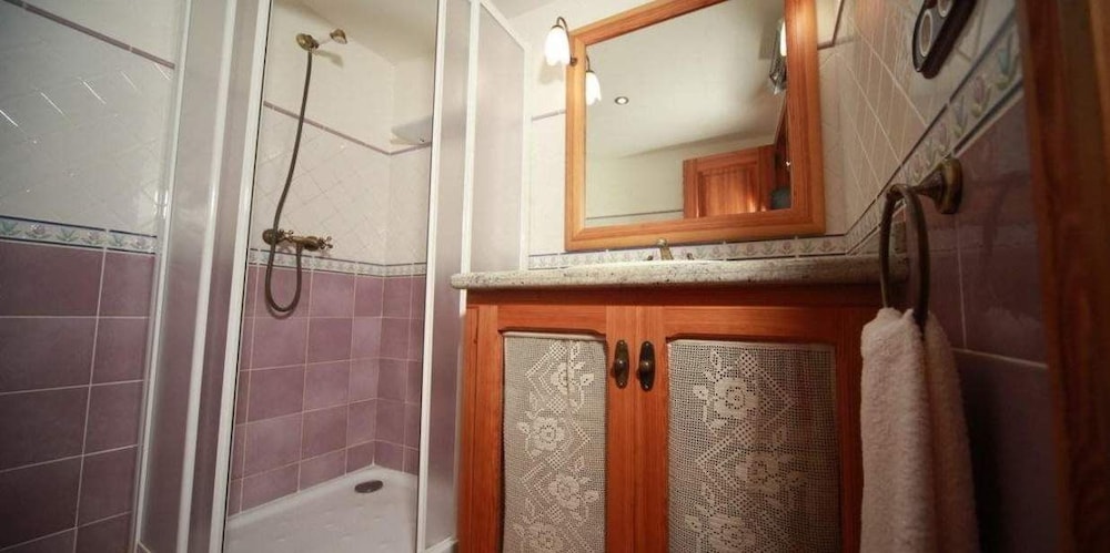 Suite, Private Bathroom photo 3