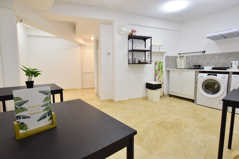 Standard Double Room - Photo 7