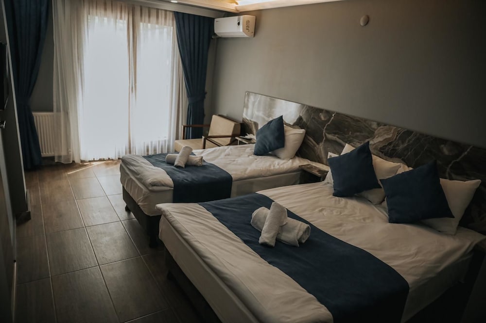 Exclusive Suite photo 2