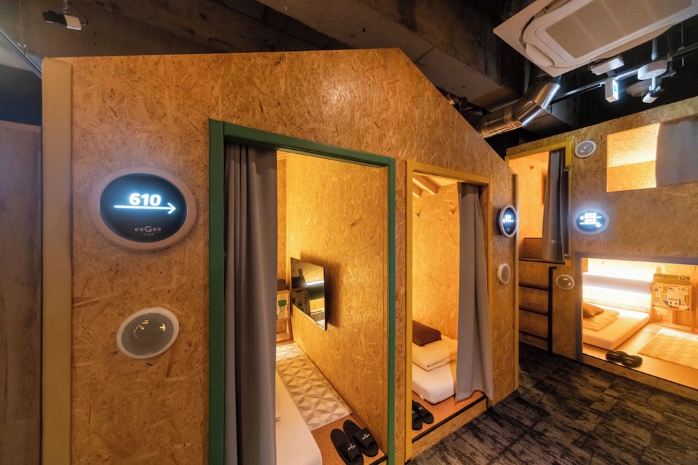 Deluxe Cabin, Men only, Non Smoking photo 2