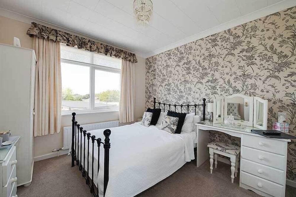 Standard Double Room - Photo 1
