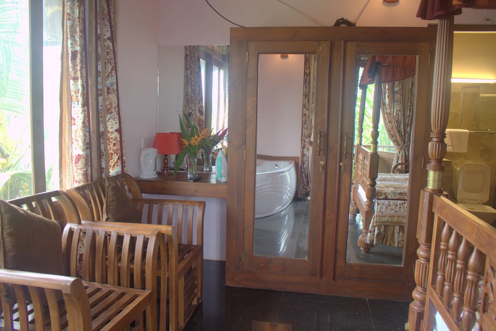 Deluxe Double Or Twin Room, Accessible, Non Smoking photo 1