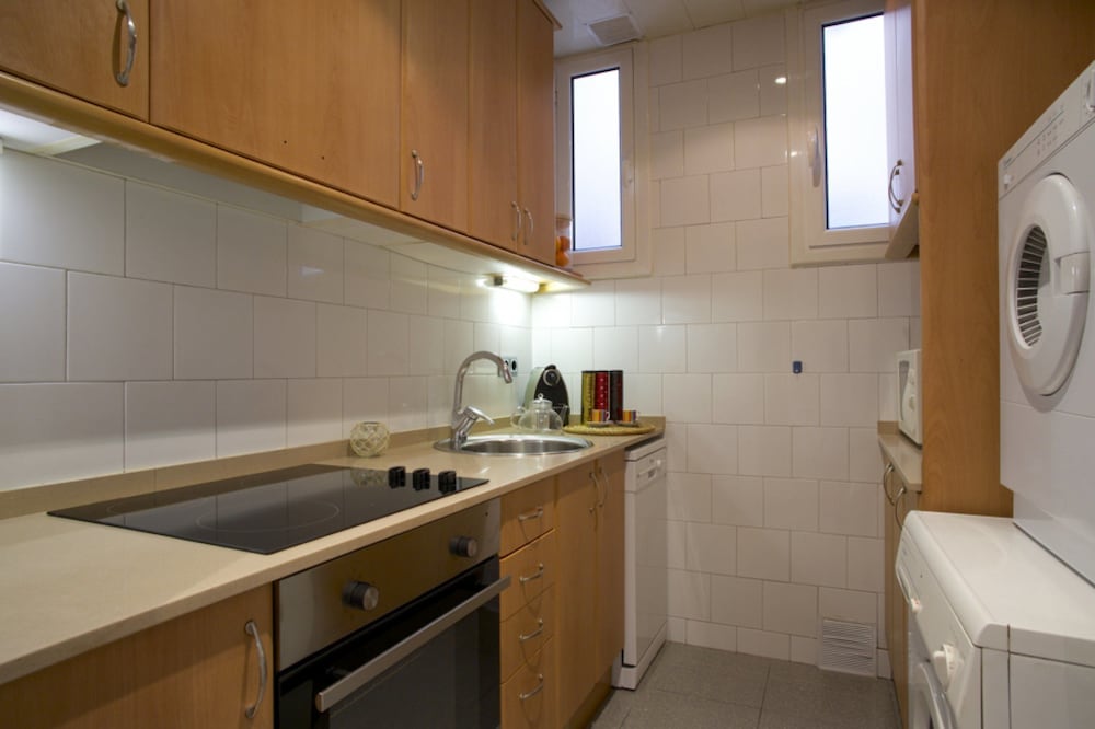 Basic Apartment, 1 Bedroom, Private Bathroom photo 3