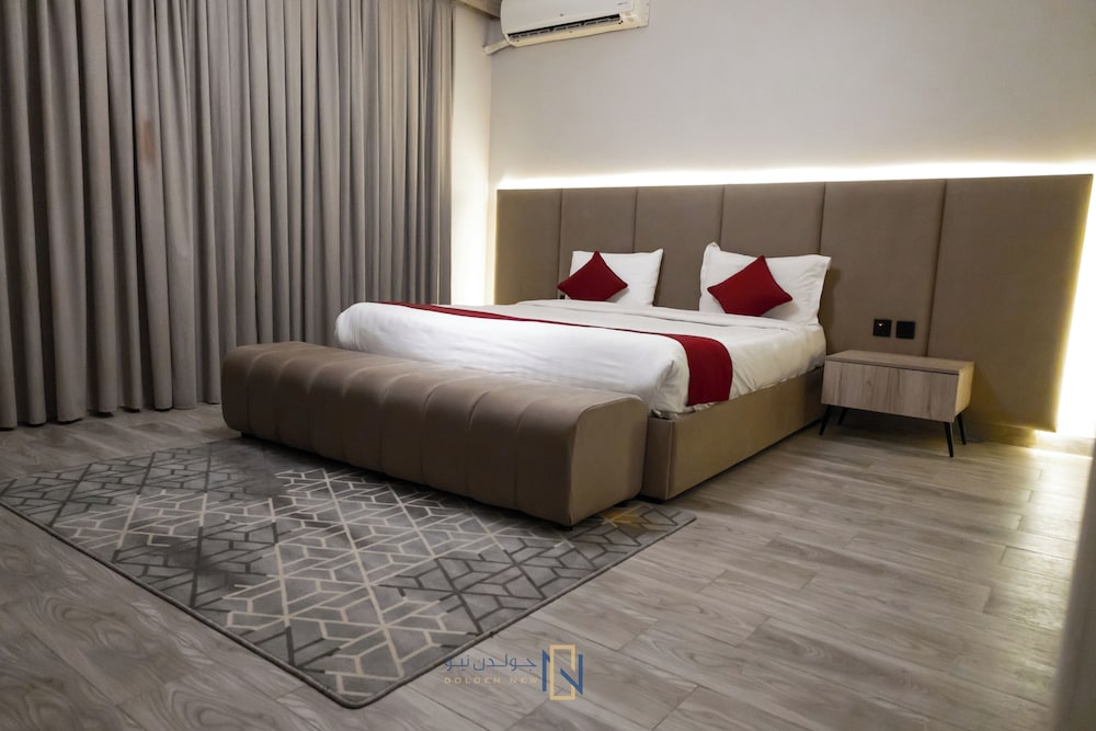 Deluxe Suite, 1 Bedroom - Photo 10