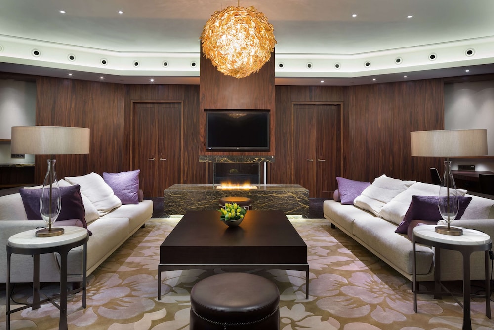 Presidential Suite, 1 King Bed photo 3