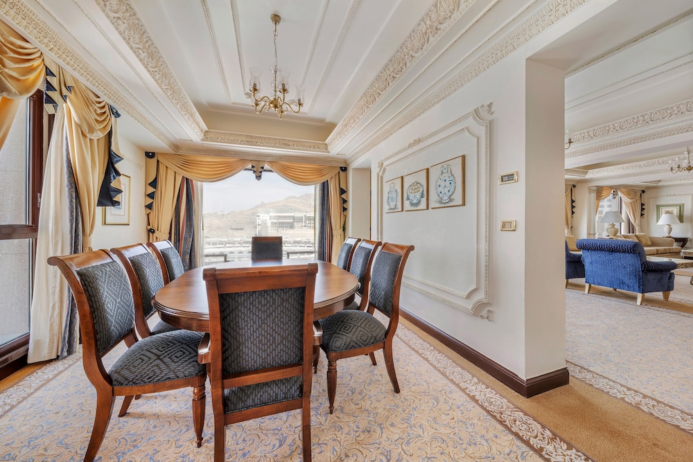 Presidential Suite, 4 Bedrooms (Haram View)