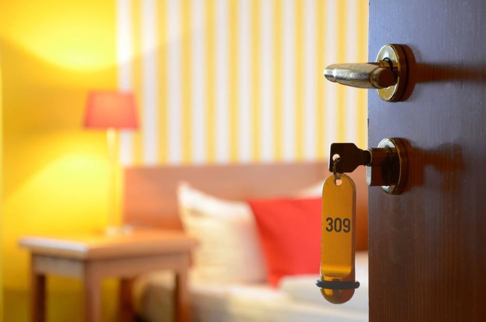 Standard Single Room photo 2