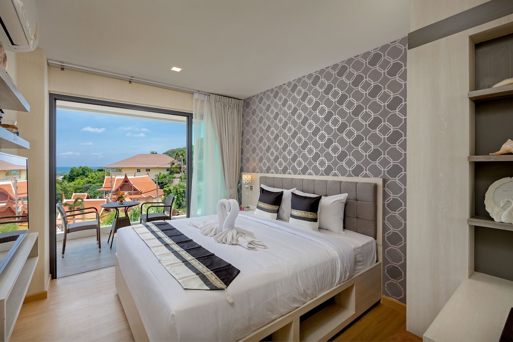 Deluxe Sea View - Photo 1