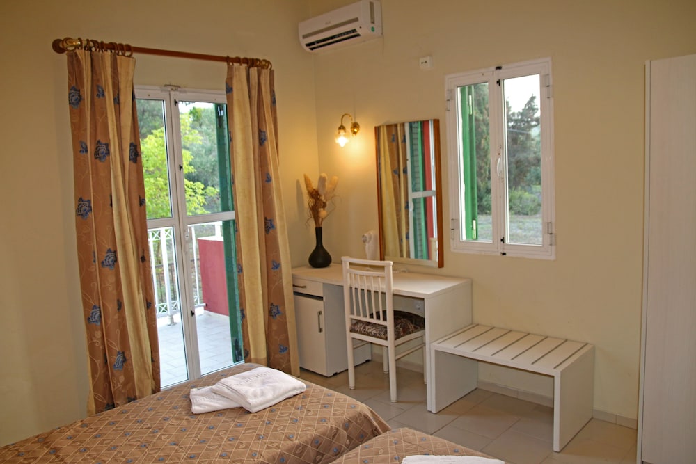 Classic Studio, Sea View, Annex Building