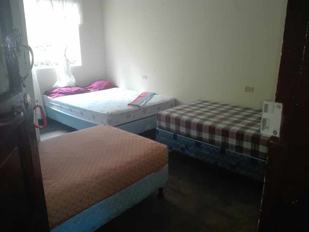 Family Quadruple Room photo 1