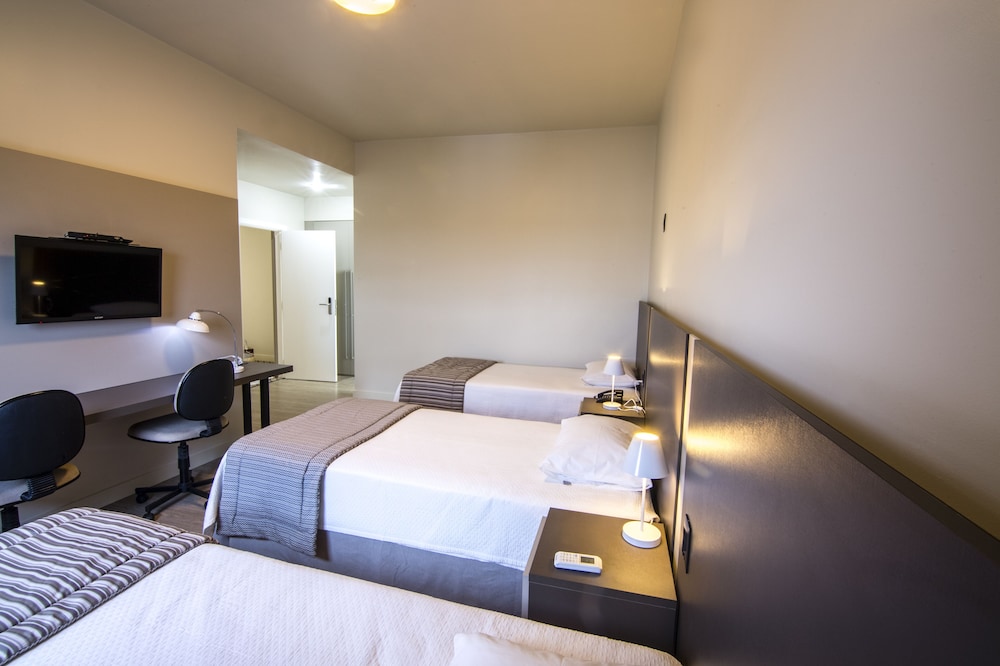 Executive Triple Room photo 3