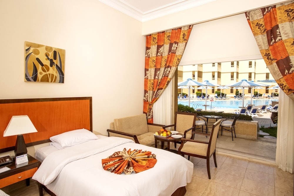 Premium Room, Pool View