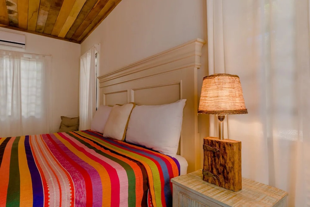 Comfort Apartment, 3 Bedrooms, Beach View (Villa 1) photo 1