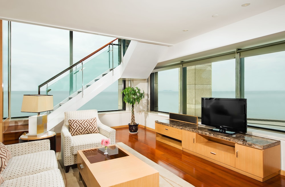 Family Suite, 1 Double Bed, Ocean View
