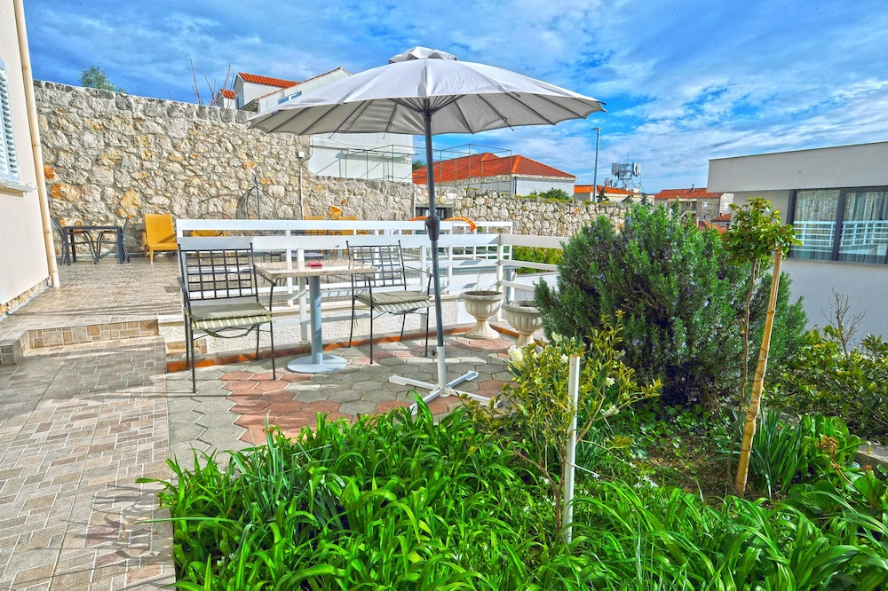 Double Room, Terrace, Ground Floor photo 3