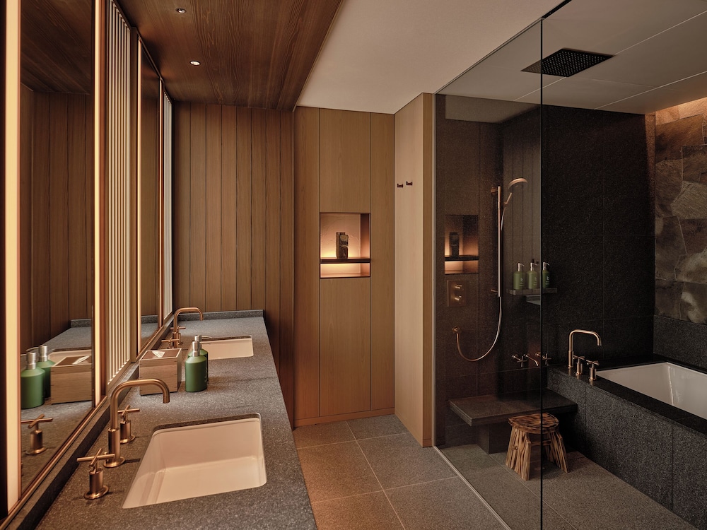 Suite, 1 King Bed (Urban | Osaka Castle View) - Photo 6