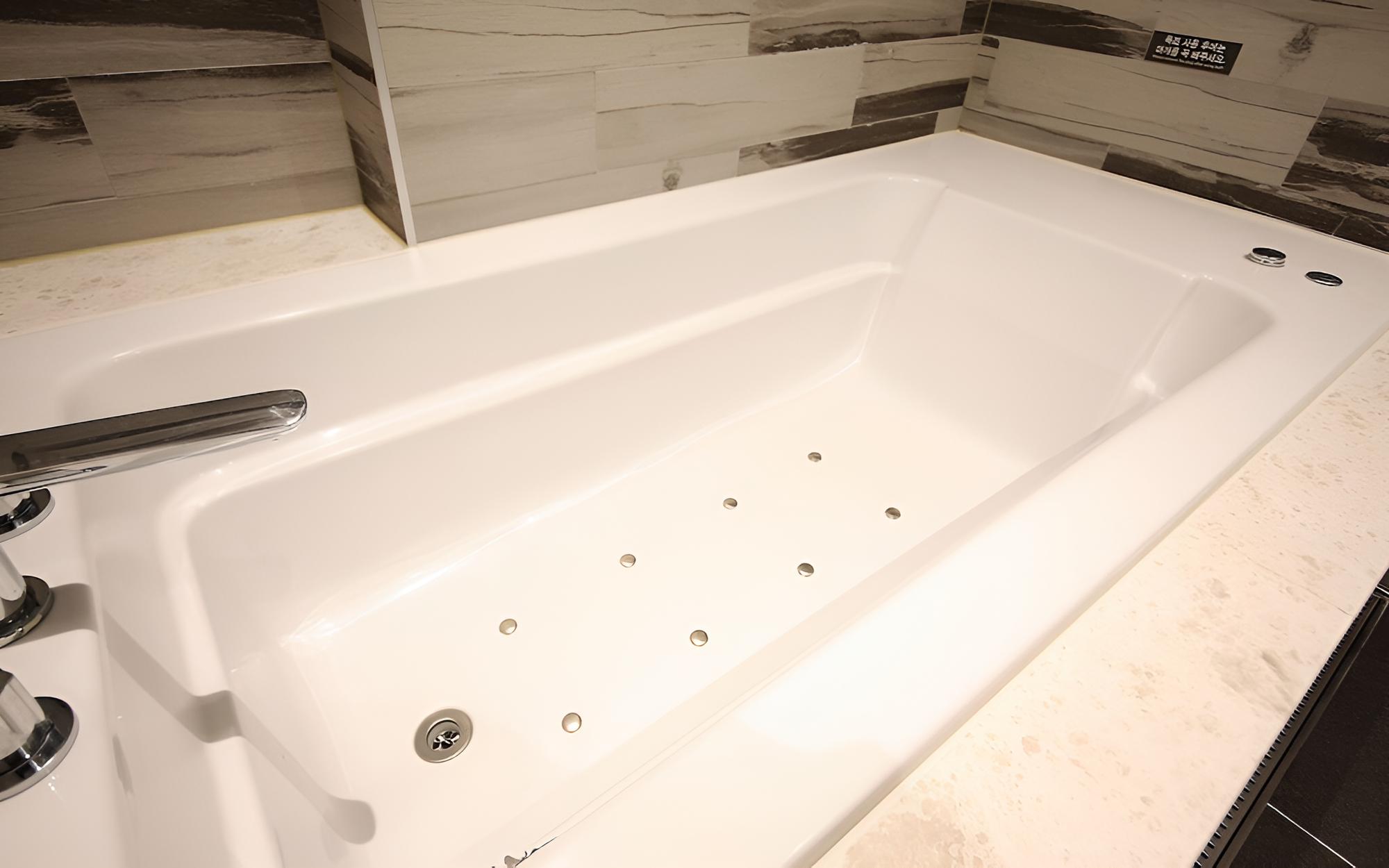 Room (Premium (styler equipped 65-inch smar) - Photo 17