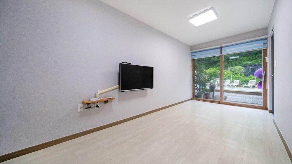 Room (Ondol 3) photo 2