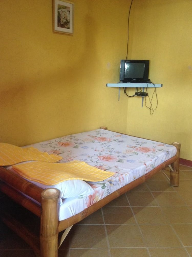 Room B photo 3