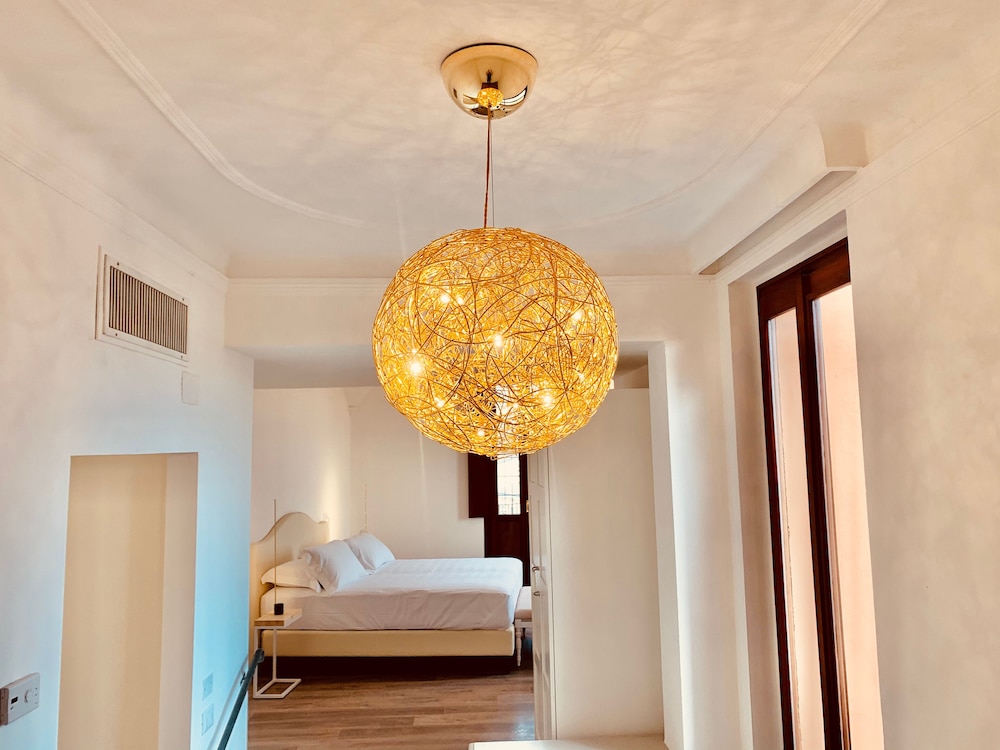 Exclusive Studio Suite