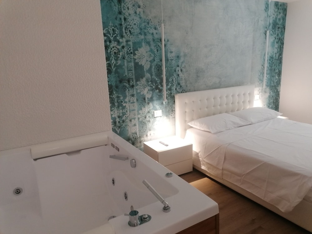 Exclusive Room
