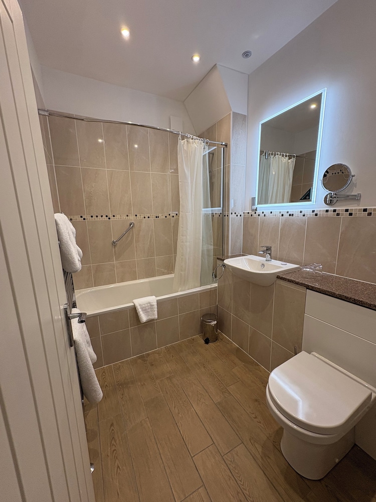 Twin Room, 2 Twin Beds - Photo 2