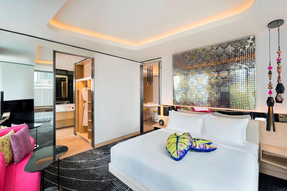 Suite, 1 King Bed, Tower (View)