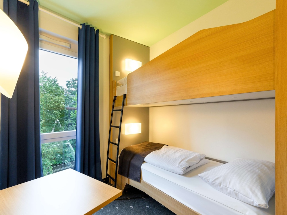 Quadruple Room photo 2