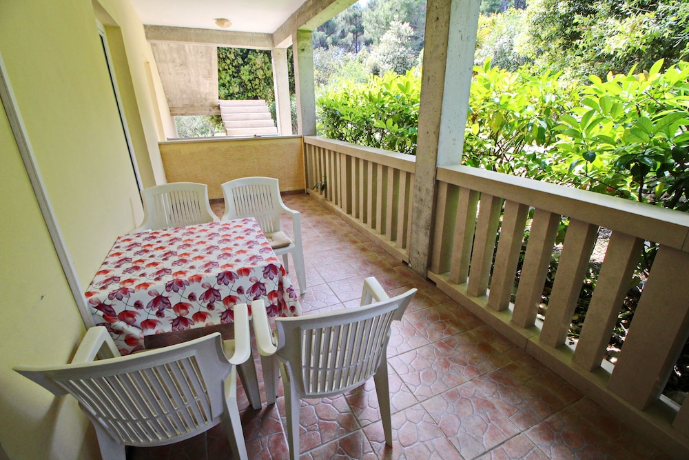 Comfort Apartment, 1 Bedroom, Terrace, Sea View photo 3