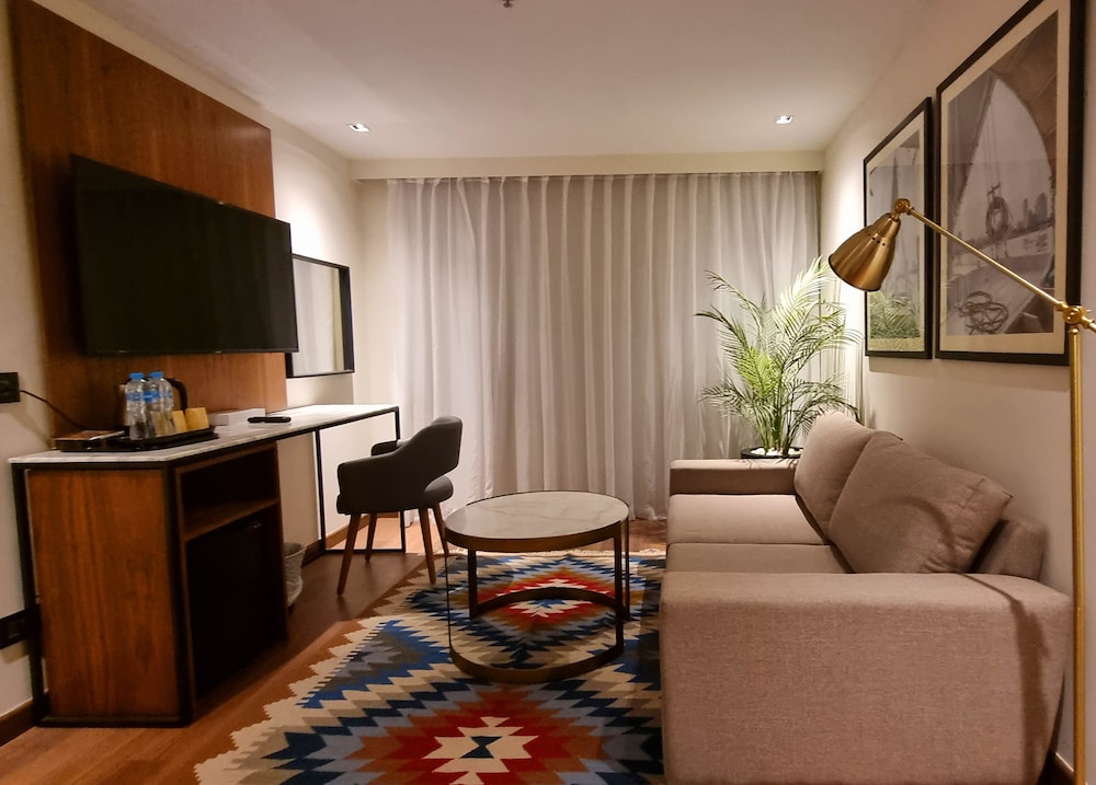 Executive Room, Balcony