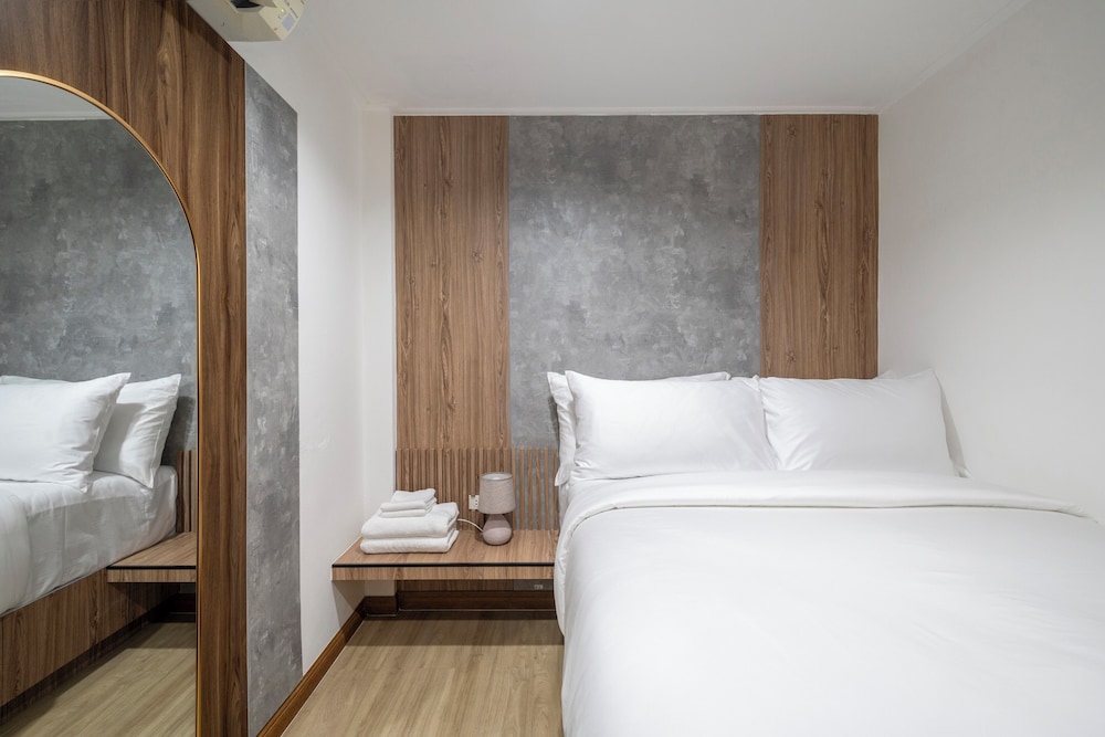 Superior Double Room, Private Bathroom