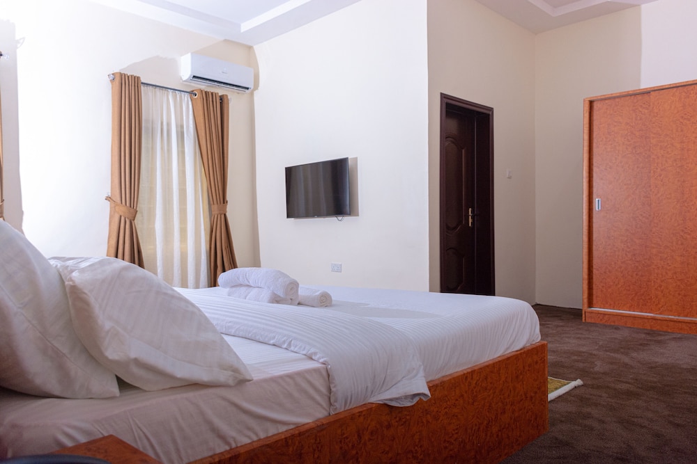 Royal Suite - Photo 1