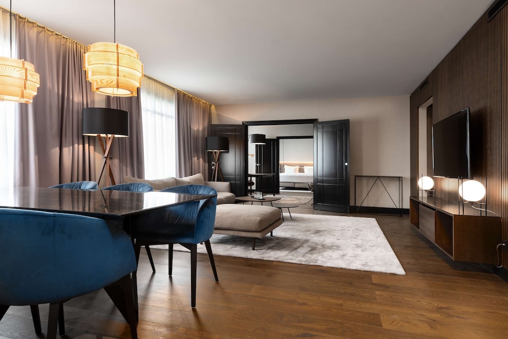 Presidential Suite
