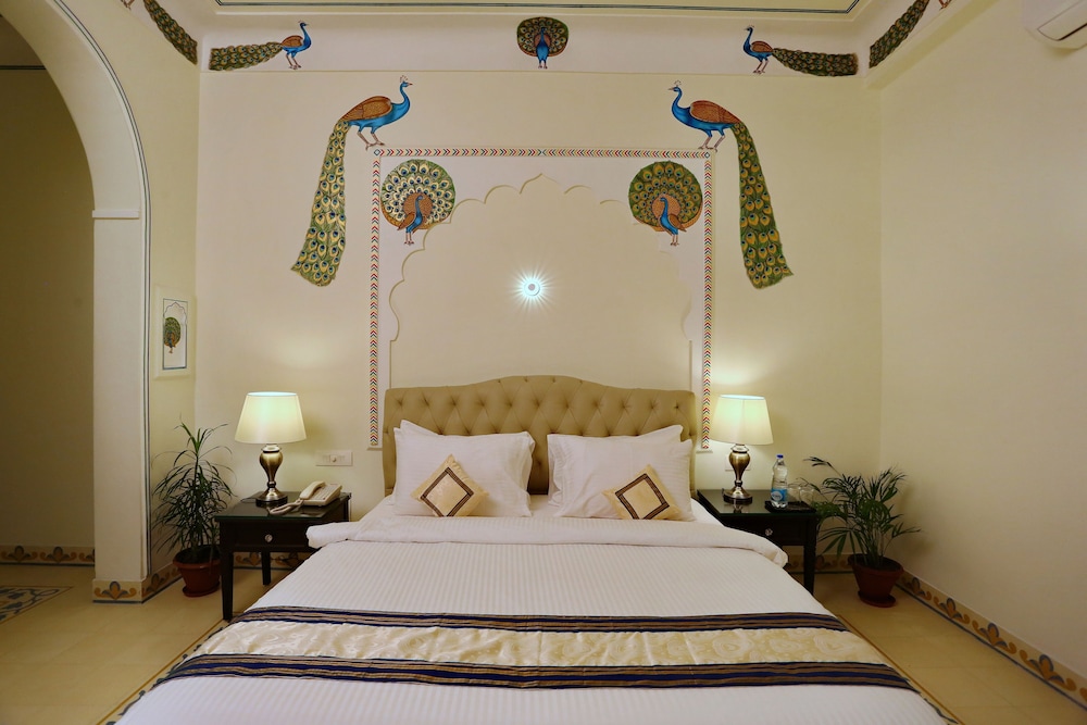 Presidential Room, 1 King Bed, Non Smoking photo 2