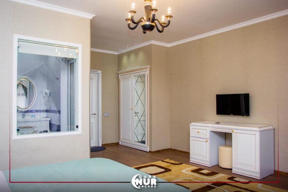 Deluxe Room, 1 Double Bed, Garden View photo 2