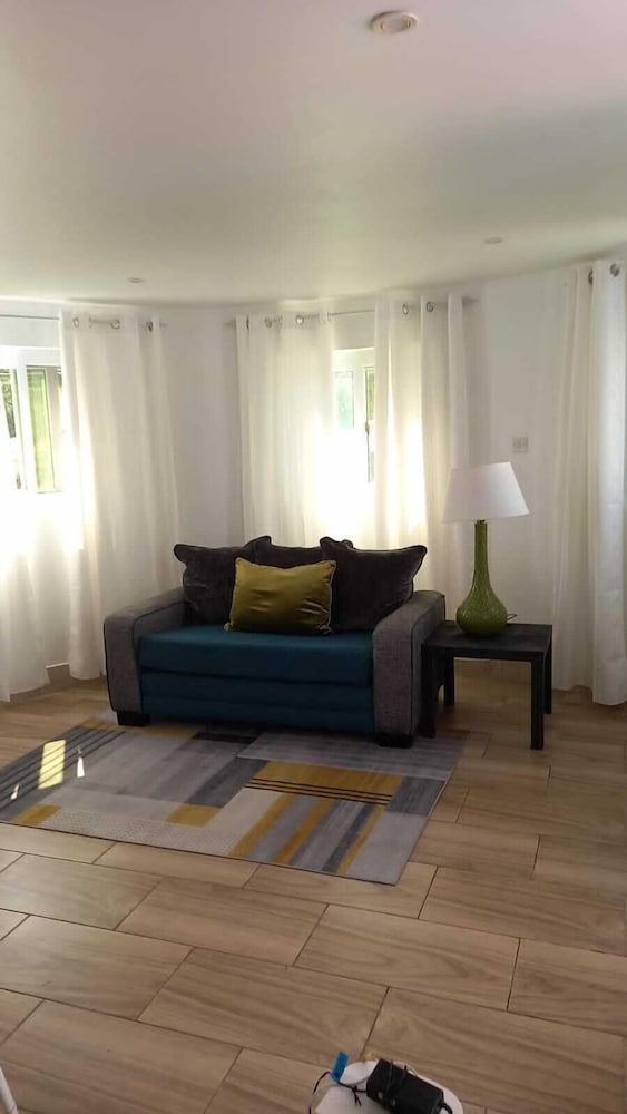 Basic Single Room photo 3