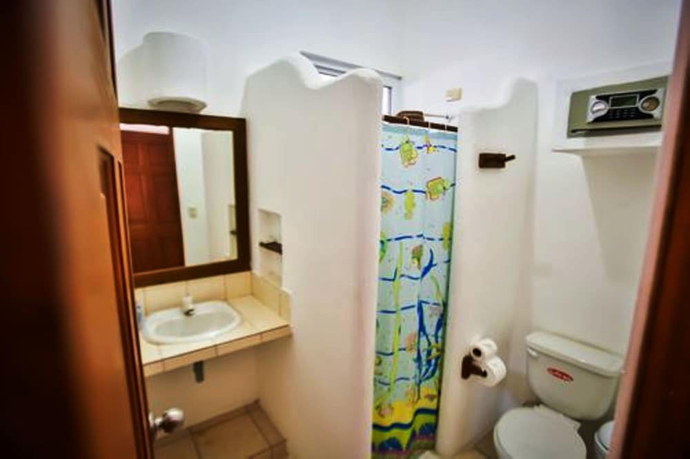 Bungalow, 3 Bedrooms, Ocean View (Sextuple) photo 2