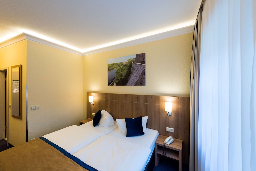 Standard Double Room, 1 Double Bed - Photo 2