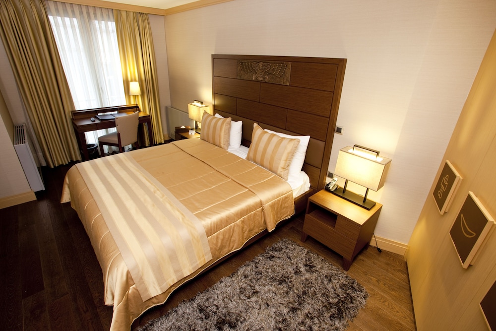 Junior Suite, Non Smoking photo 2