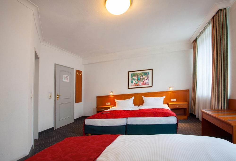 Standard Triple Room - Photo 2