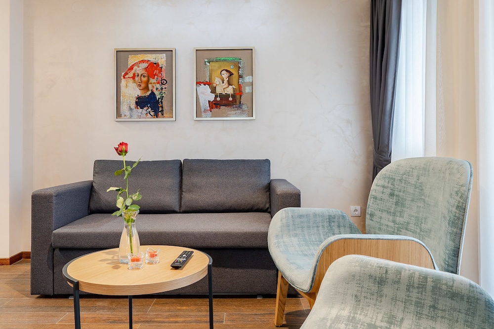 Deluxe Suite, 1 Bedroom photo 2