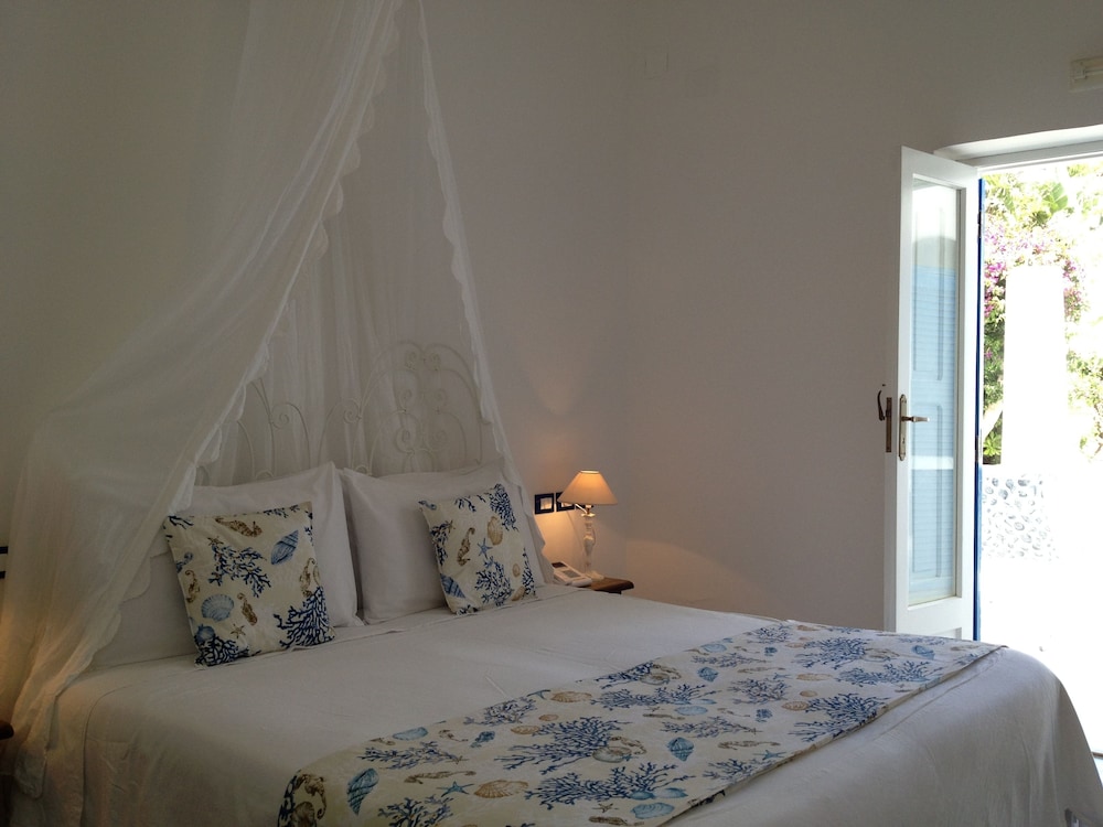 Classic Room, 1 Double or 2 Twin Beds photo 2