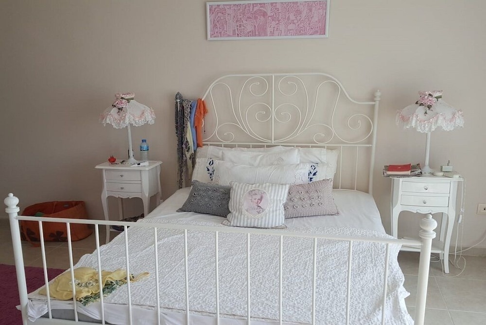 Villa photo 3