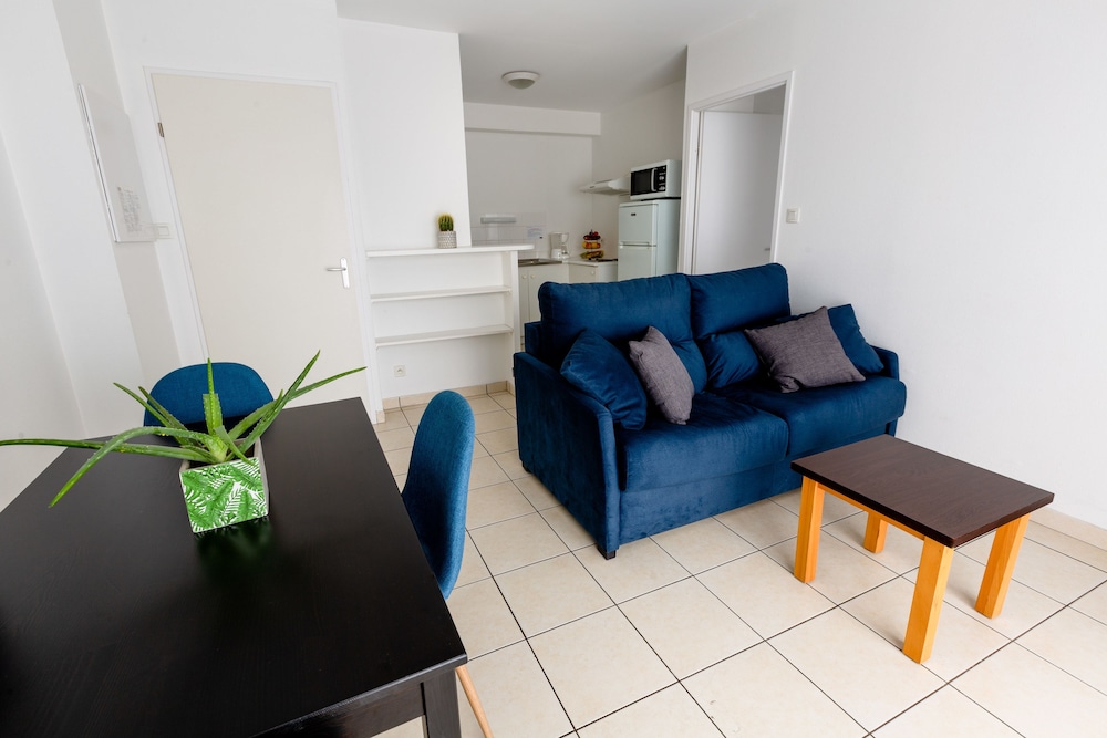 Apartment - Photo 1