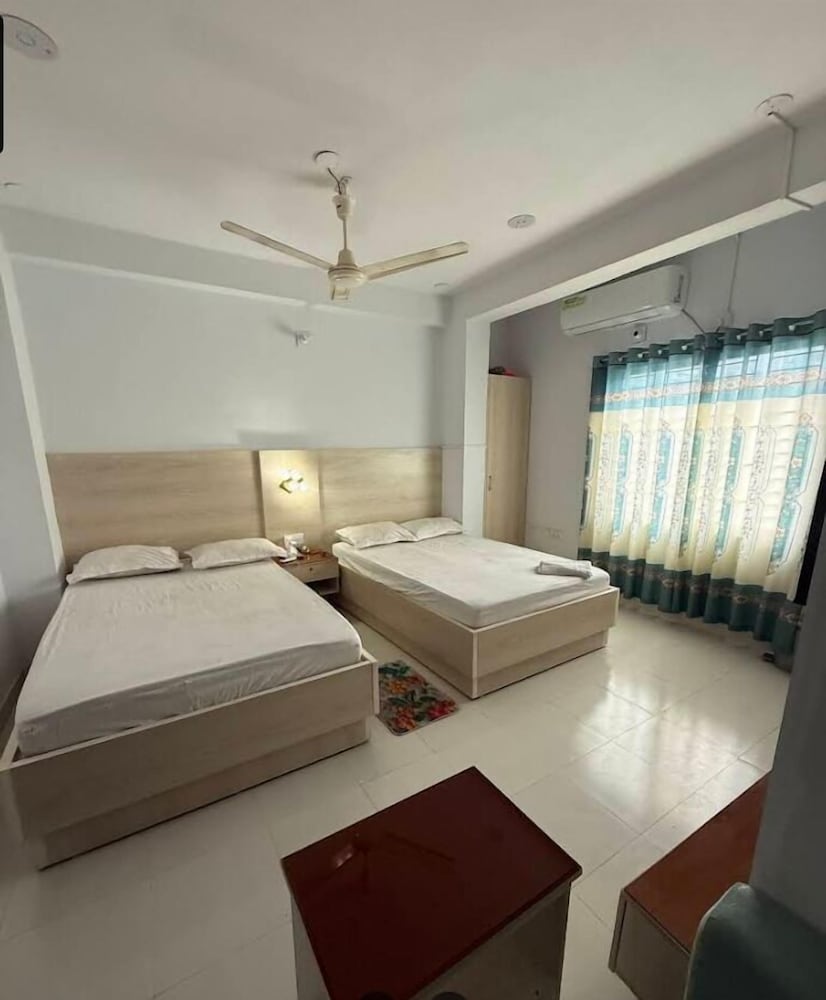 Deluxe Double Room photo 3