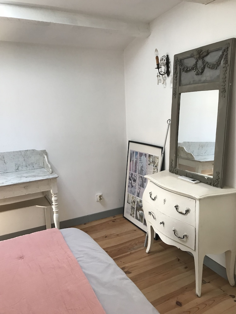 Double Room (Angelo)