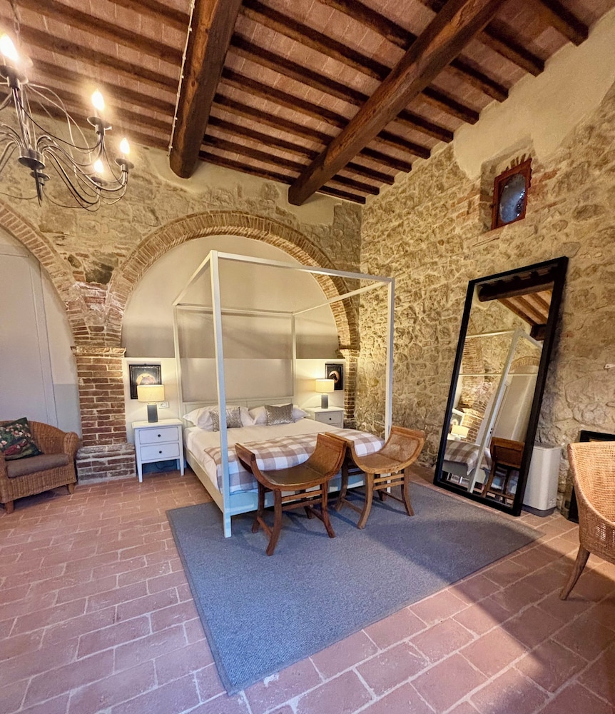 Deluxe Room, Patio
