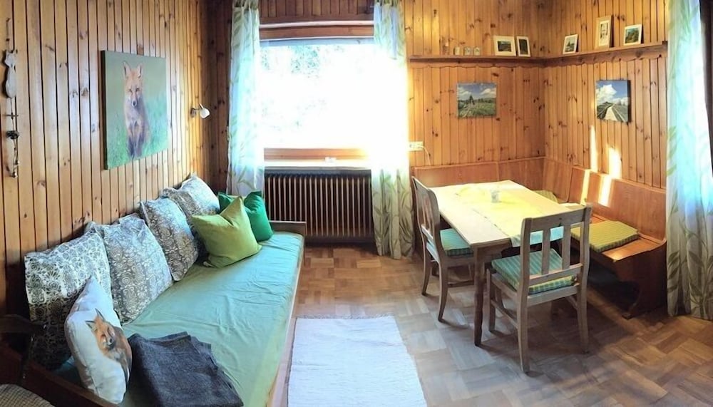 Family Apartment, Multiple Beds, Non Smoking, Garden View photo 2