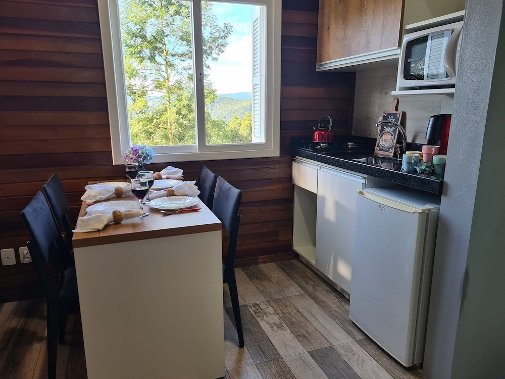 Basic Chalet photo 2
